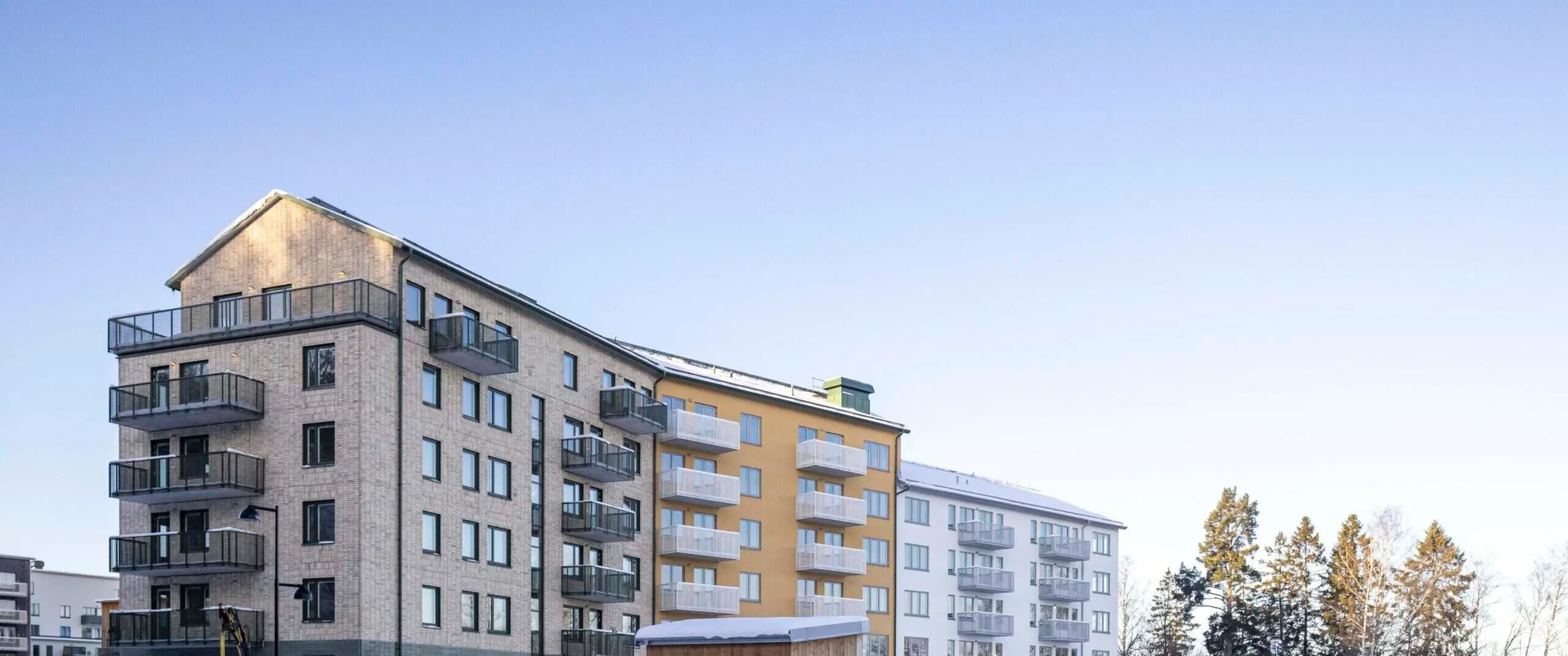 Facade towards lake Mälaren, Slagsta Strand
