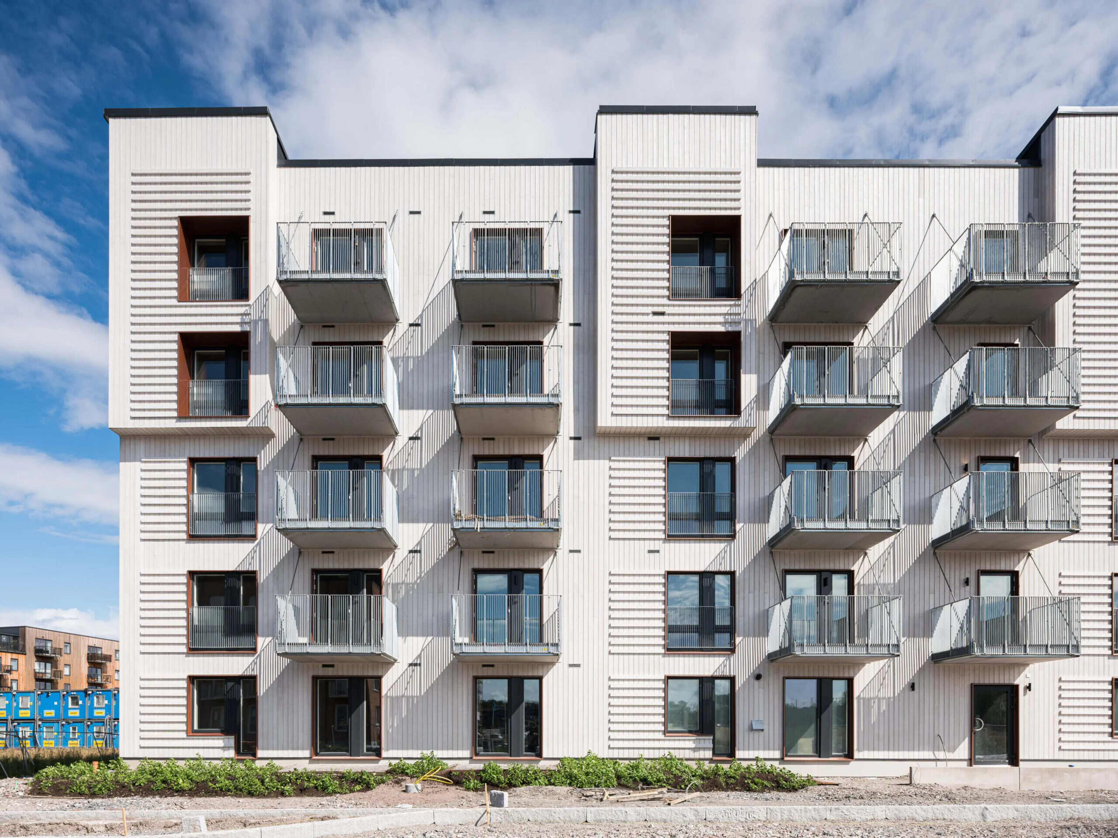 Facade, Autogyron